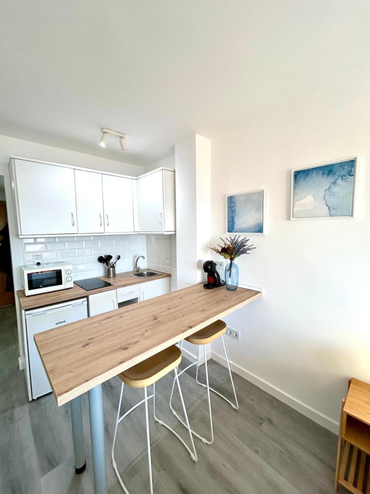 Stella Maris - Amazing Frontal Sea Views With Pool & Terrace By 10Tosea Apartment Фуeнхирола Екстериор снимка